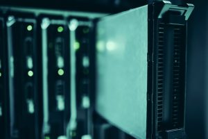 Server HP rack in un data center aziendale a Milano - Effebi Informatica
